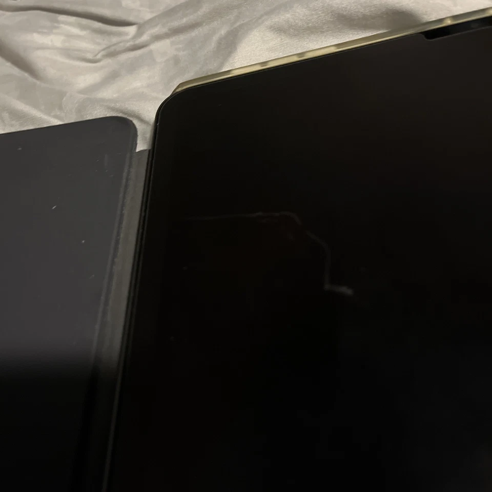 Apple iPad Pro 3.ª generación 256 GB, Wi-Fi, 12,9 pulgadas + teclado mágico!!️CÓDIGO DE ACCESO BLOQUEADO🔒 Foto 3 de 4