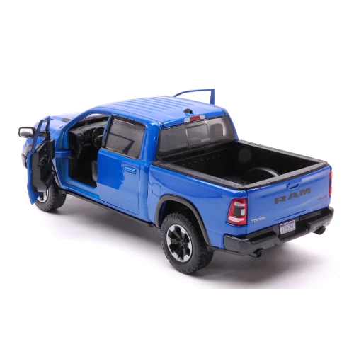 RAM 1500 REBEL CREW CAB 2019 BLUE 1:24 Motormax Auto Stradali Modellino Nuovo - Immagine 2 di 3
