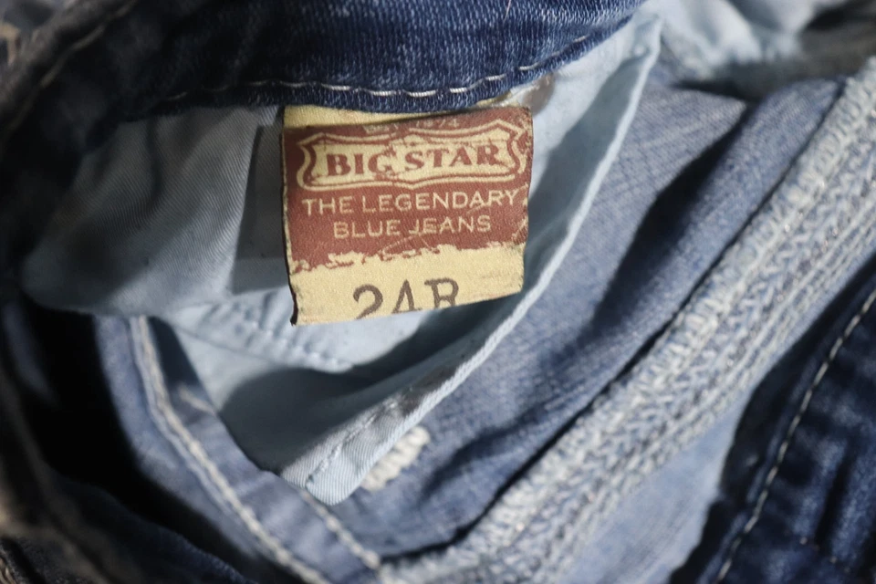 Pantalones de mezclilla Big Star Liv Bootcut para mujer tiro bajo lavado oscuro talla 24R Foto 4 de 4