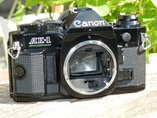 DDP Works NEAR MINT Canon AE-1 Program Black 35mm SLR Film Camera Body JAPAN