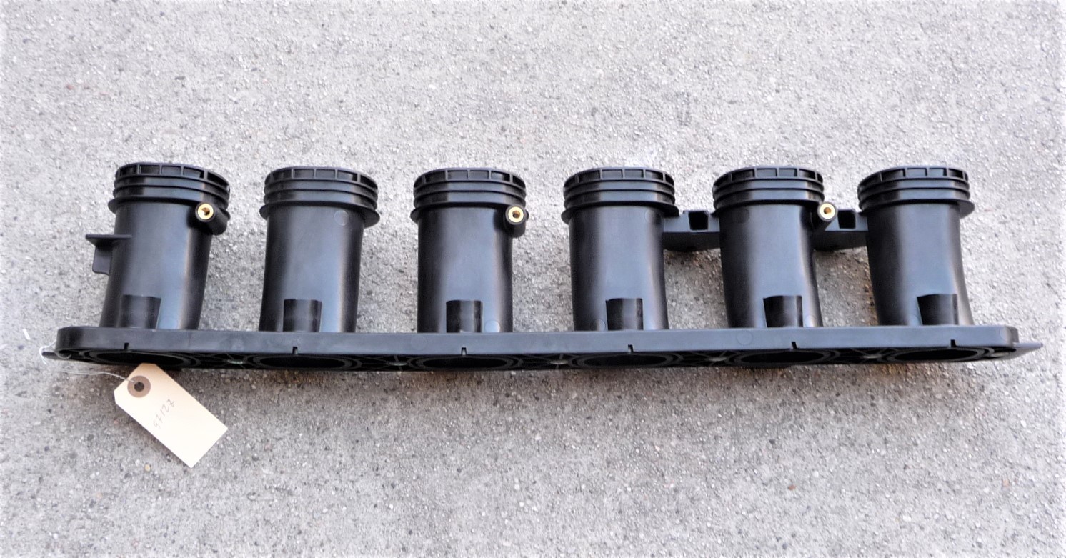 20-22 Lamborghini Aventador LP770 LP780 Intake Manifold Fllange 07M133110B OEM