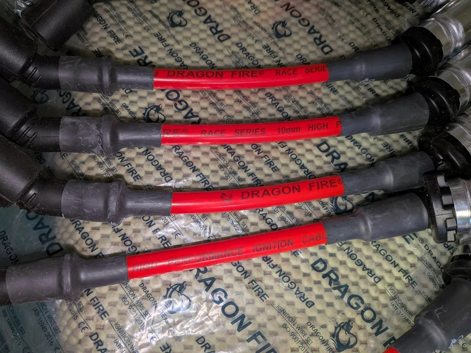 AIP Electronics PWJ109- Dragon Fire- Juego de cables de bujías **(7)** ¡5,3 V8! NUEVO. Foto 2 de 4