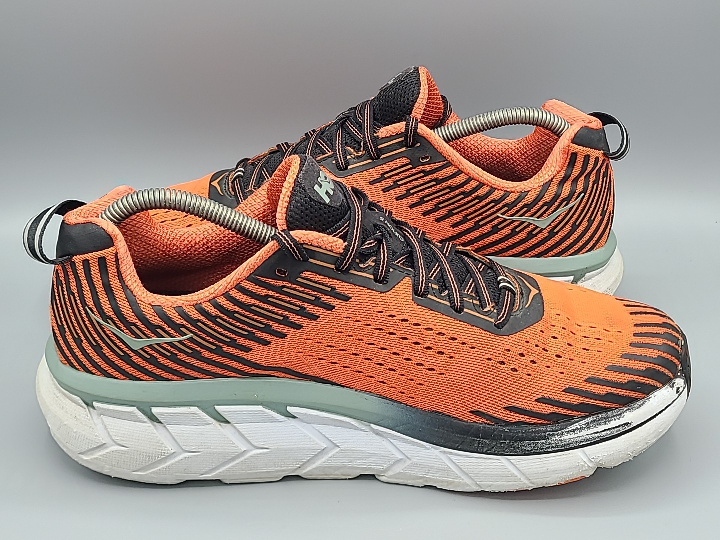 Hoka One One Clifton 5 Men’s 9 US Running Walking Shoes Sneakers Trainers thumbnail 8