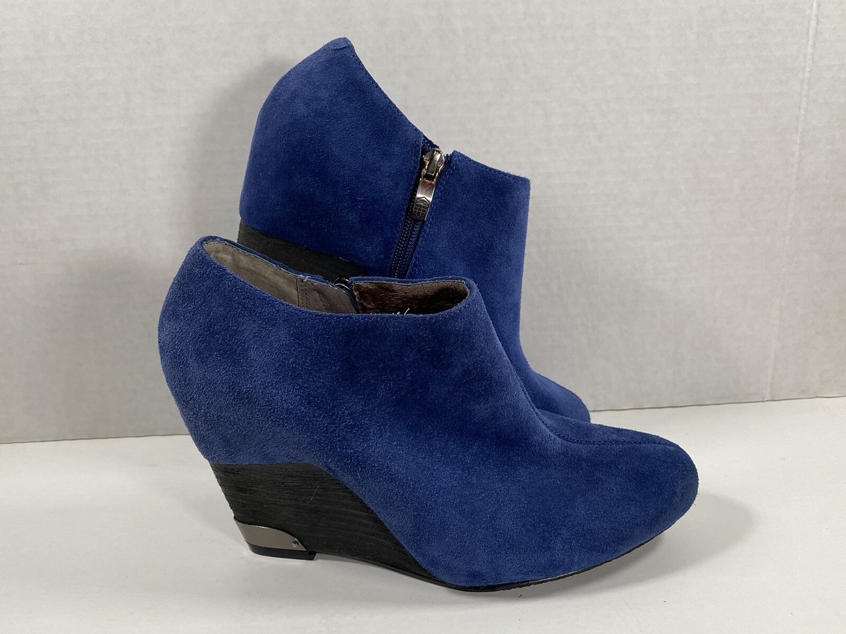 vince camuto blue suede boots