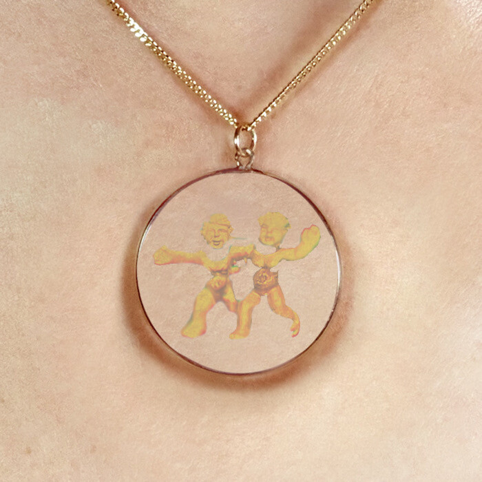 9ct Gold Hologram Pendant - Zodiac Gemini Twins (Medium) + 20"" Chain