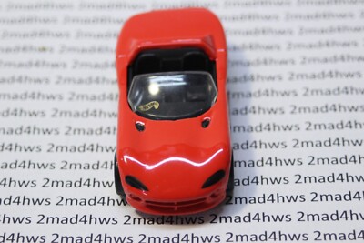96 Hot Wheels FAO SCHWARZ package pull HISTORY II red DODGE VIPER