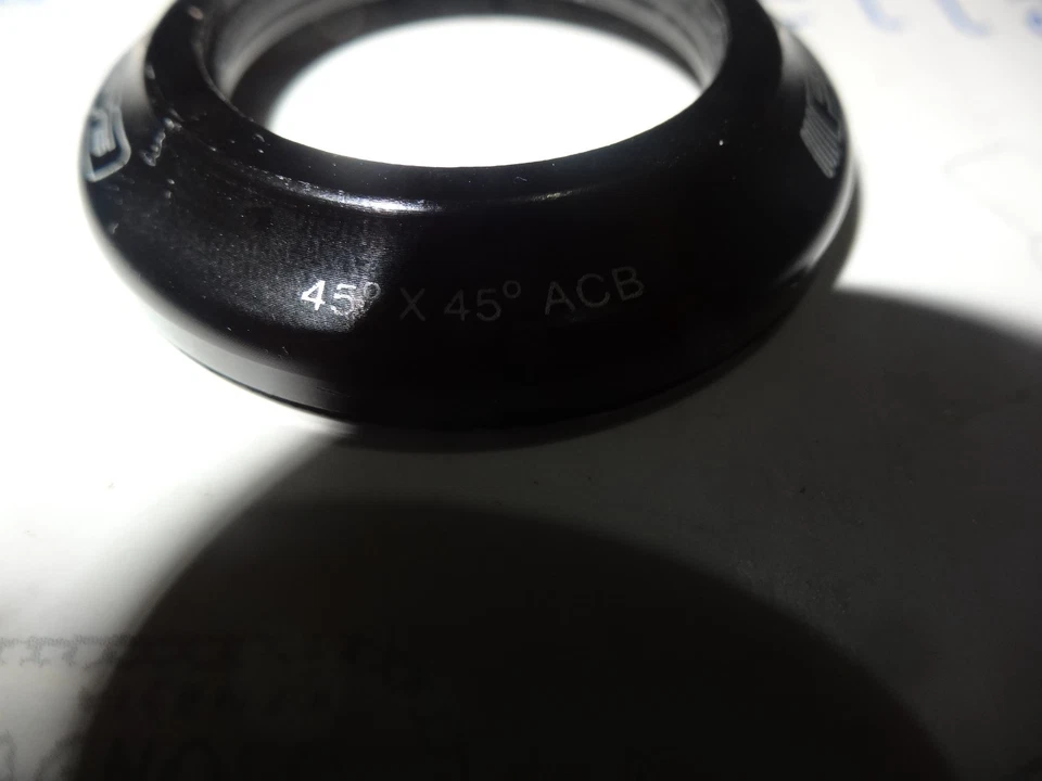 FSA headset 1-1/8  45°x45° compatible Campagnolo  Serie Sterzo - Image 4 of 4