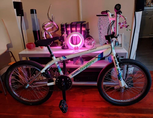 Bob Haro Freestyler Bike Bicycle Limited Edition Signed BMX LOCAL PICK UP ONLY!