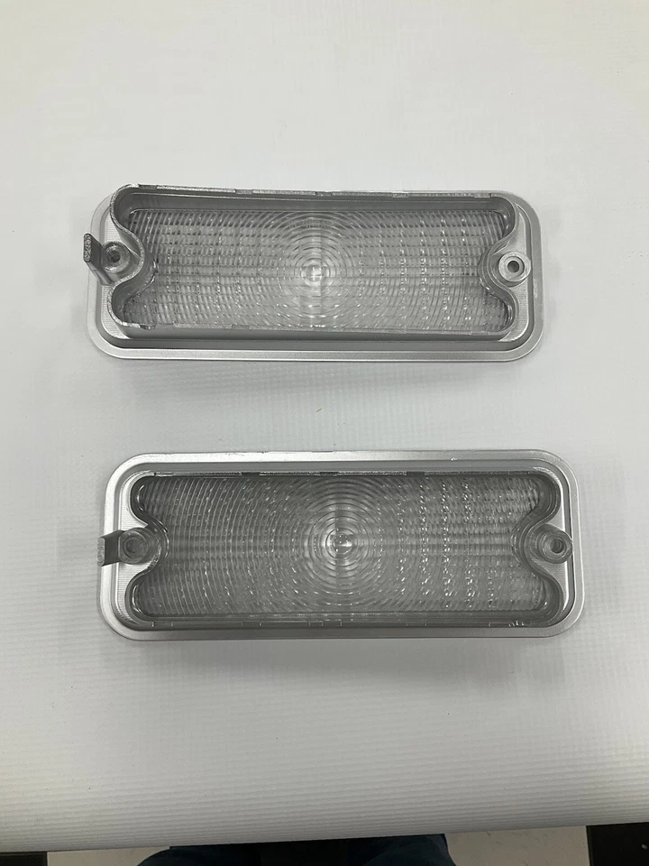 GM 73 74 75 76 77 78 79 80 GMC CHEVROLET TRUCK C10 PARK LIGHT LENS CLEAR LH&RH - Image 2 of 2