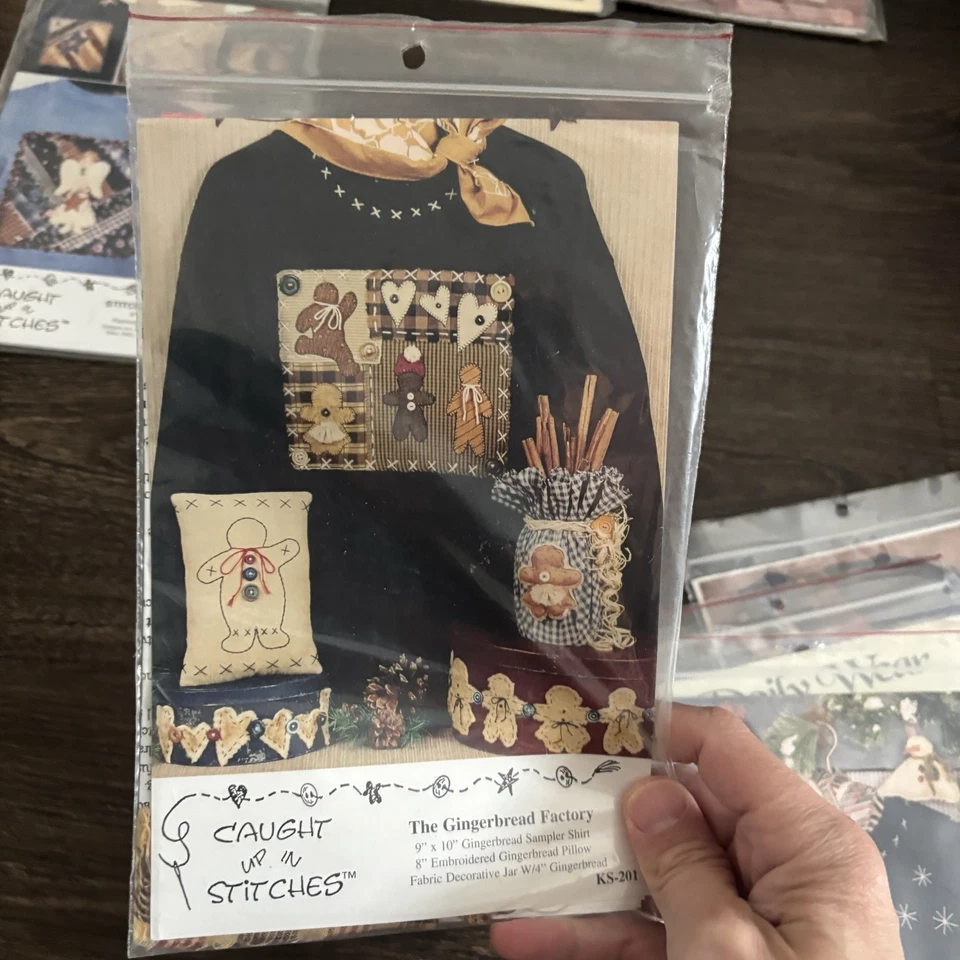 Lot 9 Vintage Sweatshirt Applique Patterns Holiday Christmas Snowman Santa Angel - Image 4 of 4