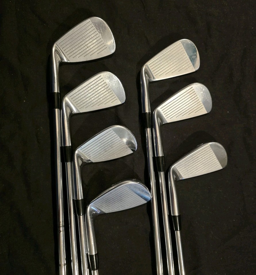 Set De Fers Titleist 690CB 3-PW (8 Clubs) - Aciers Dynamic Gold S200, Poignées Noires - Occasion