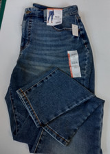 NWT Time and Tru Jeans Size 14 Short