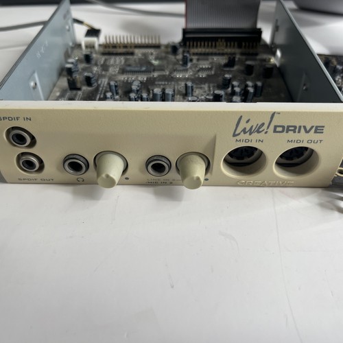 Creative Labs Sound Blaster Live Drive CT4860 (with) Sound Blaster Live CT4760 - Afbeelding 2 van 3