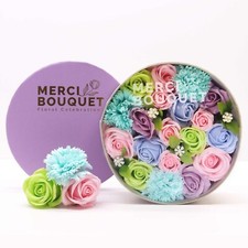Coffret de Fleurs de savon Merci Bouquet  Rose et Œillet  bleu, violet, vert