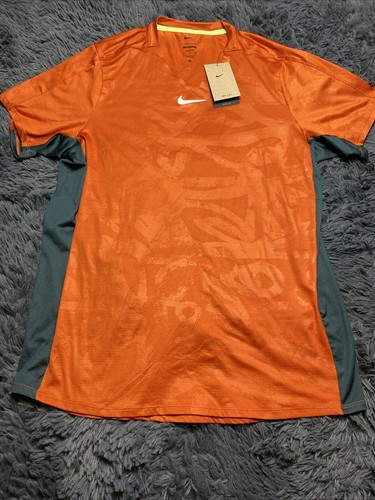 Nike Herren Court Dri-FIT Slim Fit Tennis T-Shirt Orange Grau Big & Tall Gr. XL-T - Bild 2 von 7