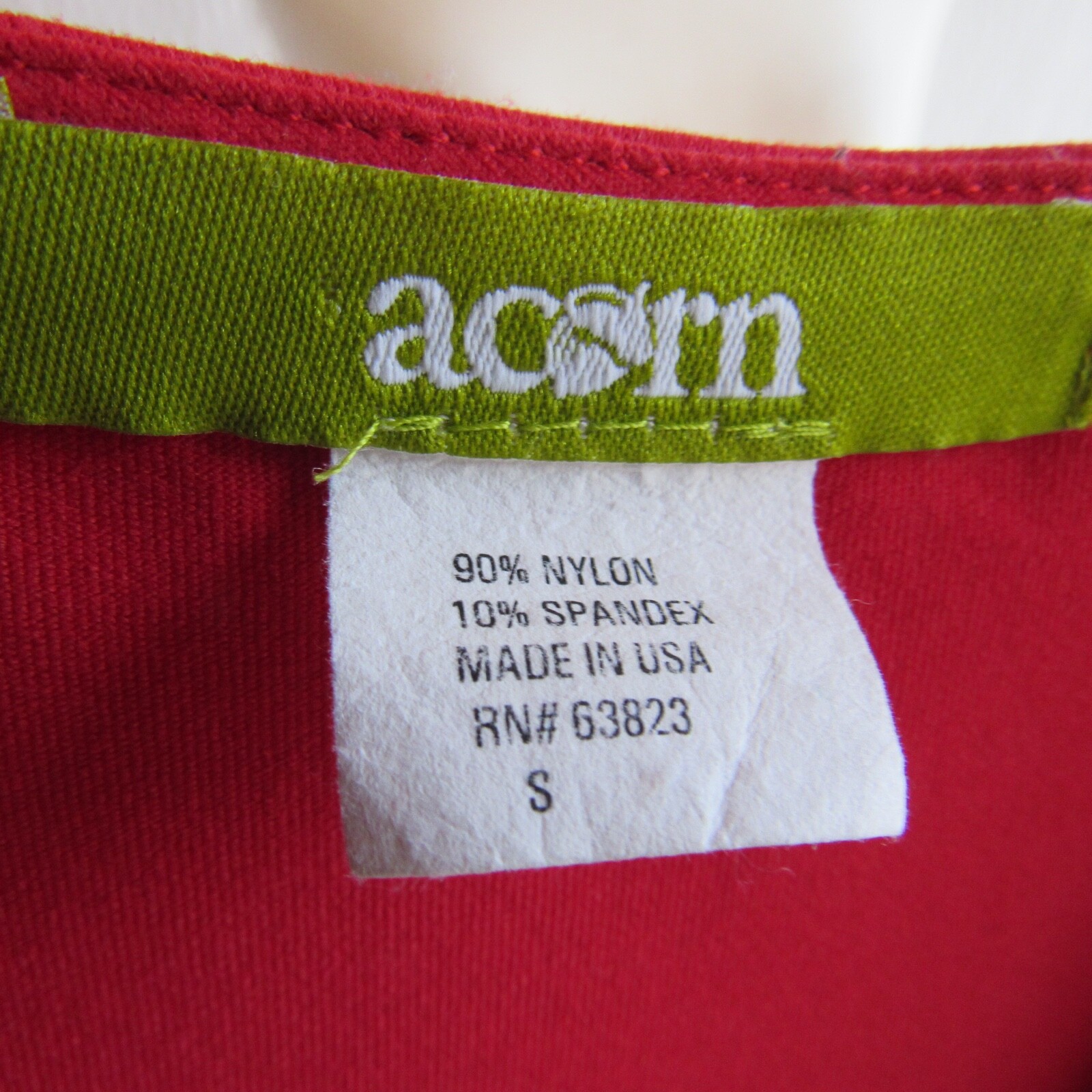 Solid Red Nylon Stretch Vneck Pullover Shirt top … - image 3