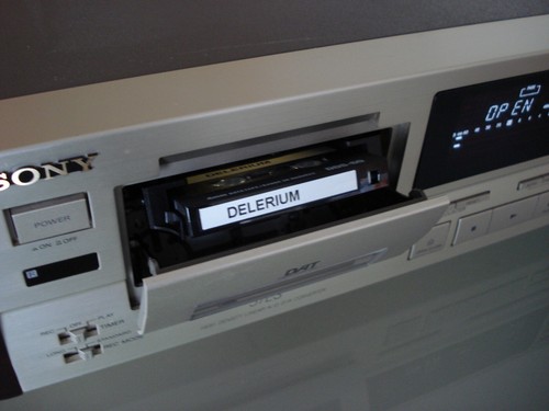 SONY DAT DTC-57ES Digital Audio Recorder - Picture 6 of 21