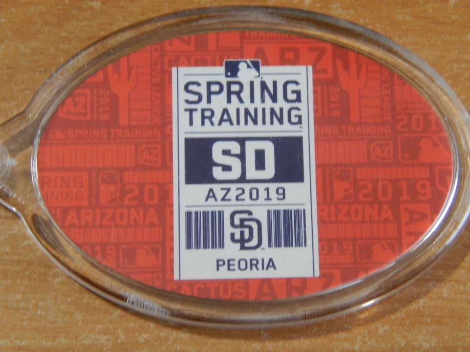 SAN DIEGO PADRES MLB 2019 OFFICIAL SPRING TRAINING CACTUS LEAGUE KEYCHAIN NWT  - Image 3 of 4
