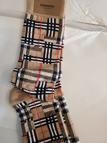 New Burberry Men’s Signature Logo- New with Tags. Large. Authentic - Picture 6 of 9
