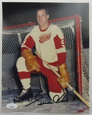 Gordie Howe Rookie Cards and Autographed Memorabilia Guide 40