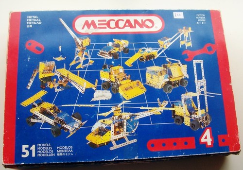 Meccano Set No 2 & 4. Construction Set. motorised french meccano 1980 /90s - Picture 2 of 9