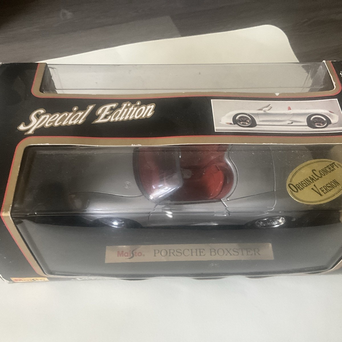 Maisto SPECIAL EDITION Porsche Boxster DIECAST CAR Silver 1 18