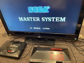 Sega Master System Console, 2 Controllers, AC & Cords, & 3 Games Tested Works