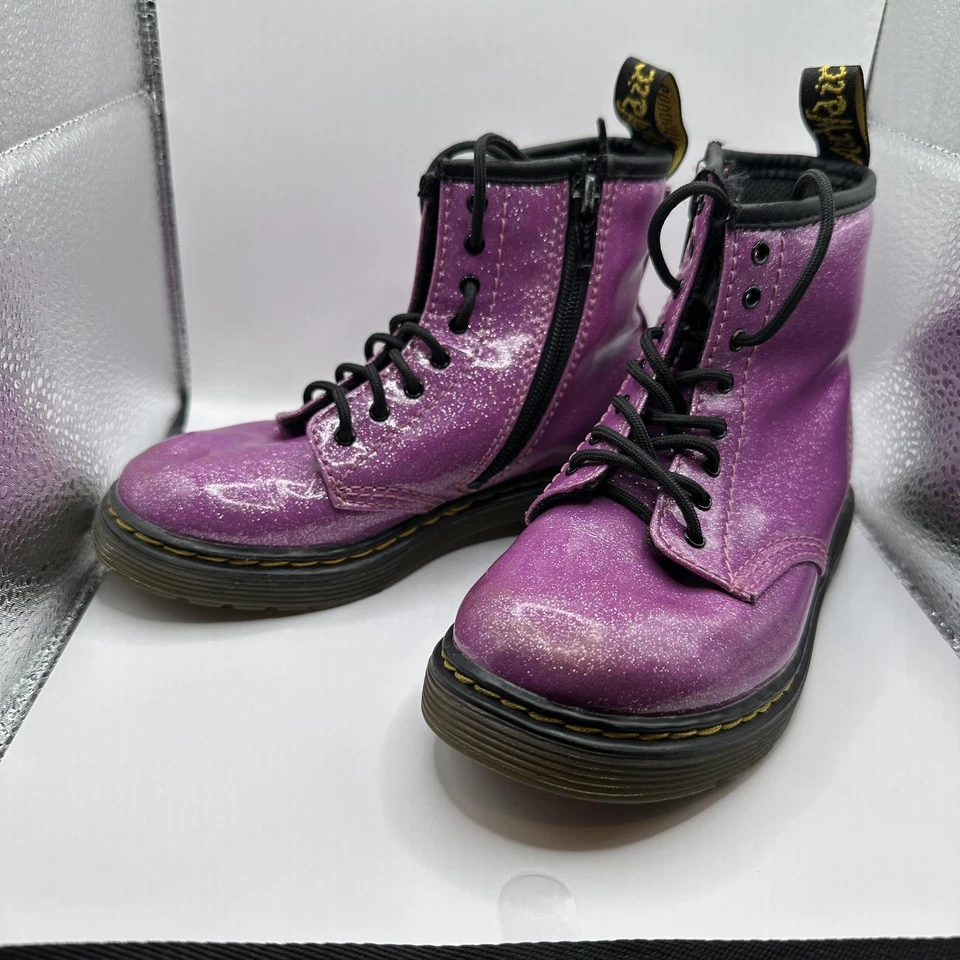 Botas Dr. Martens Niños Talla 10 Rosa Brillo T Cremallera Lateral Encaje Combat Docs 1460 Foto 2 de 4