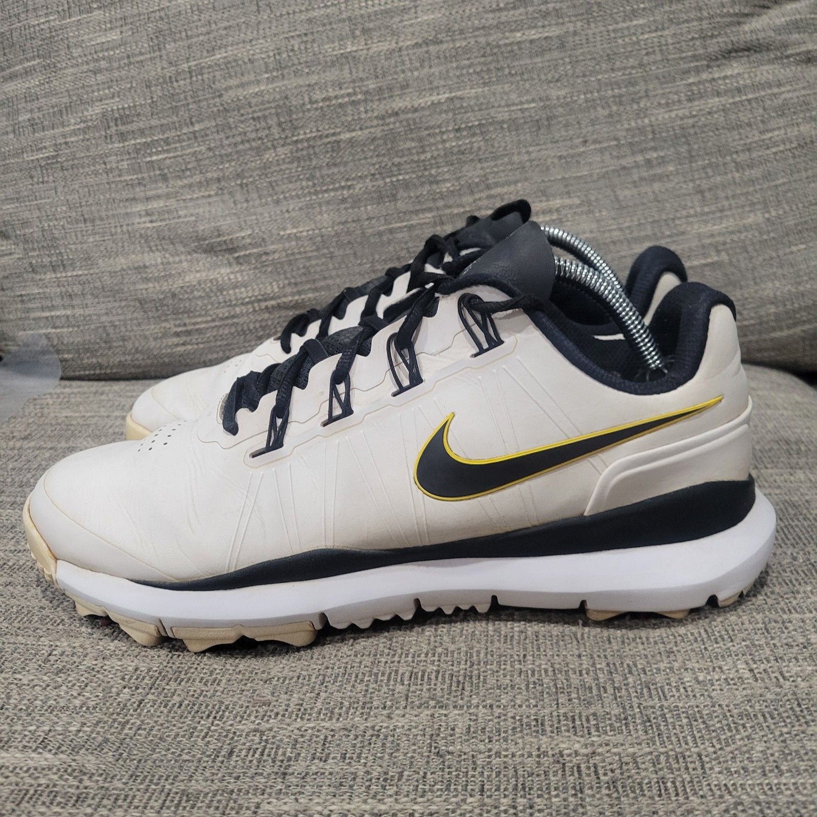 Nike Tiger Woods 2013 White Men's Golf Shoes, Size 10,  6282