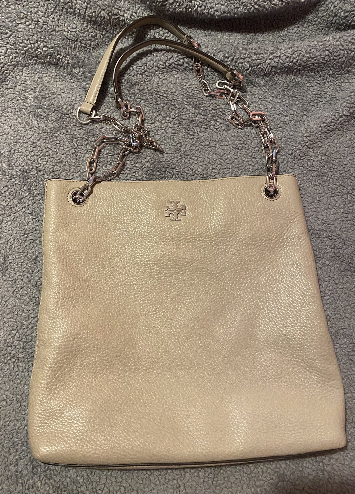 Tory Burch solid gray soft leather silver logo/ch… - image 1