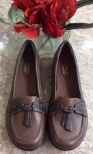 New Clarks Women Ashland Bubble Brown Leather Tassel Slipon Loafer Shoes Sz 5.5M