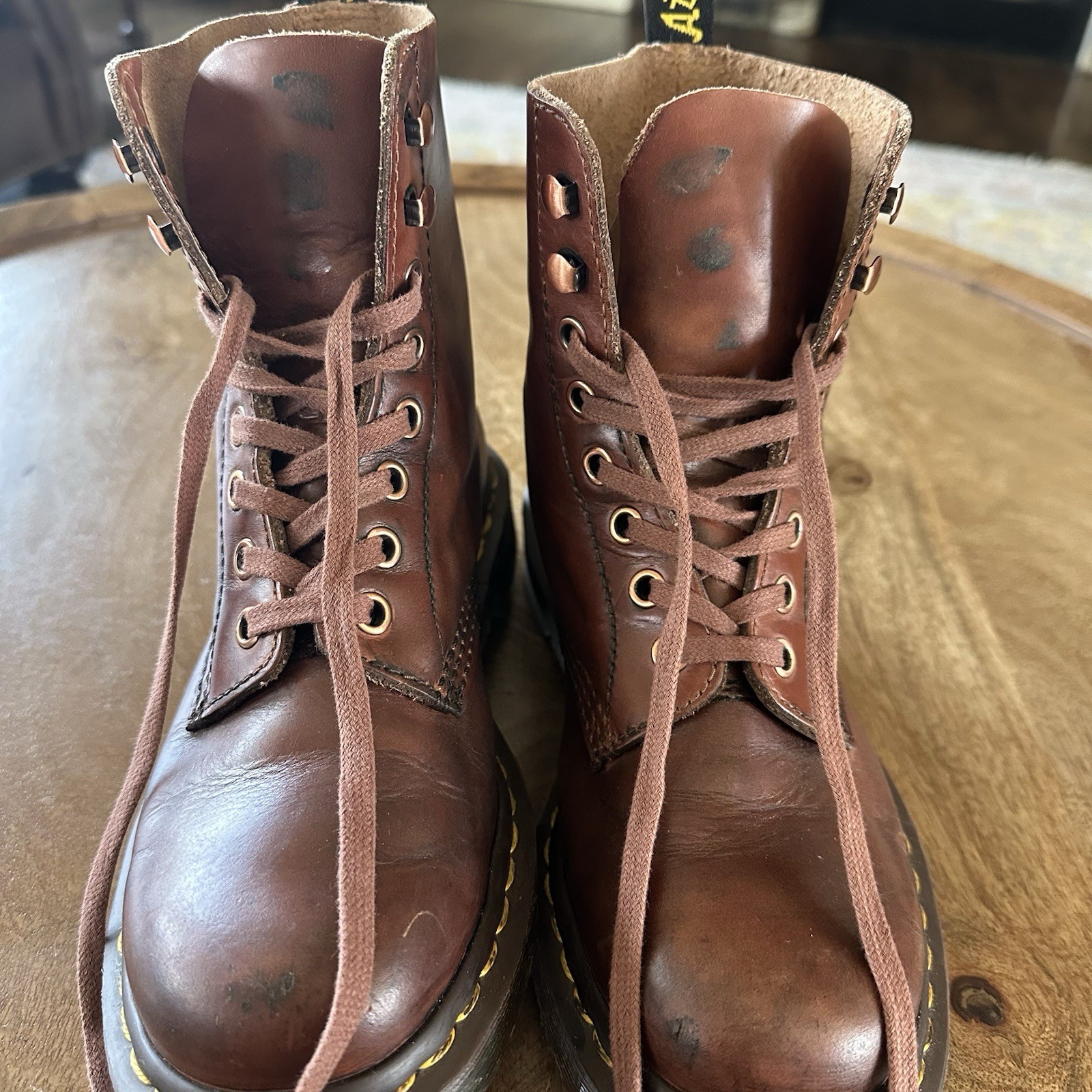 Dr. Doc Martens Pascal Boots Unisex Brown Leather 8 Eyelet Combat Boots Size 7 thumbnail 4