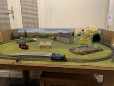 Model Railway 136cm Train Table  & Accessories  Gift Set Child’s Christmas Idea