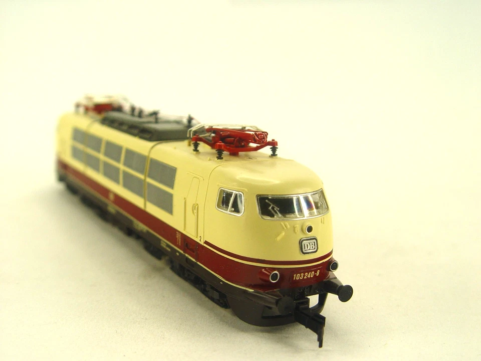 DB Elektrolok BR 103 TEE - Roco HO Lok 04146 A - #625 #E gebr. - Bild 2 von 4