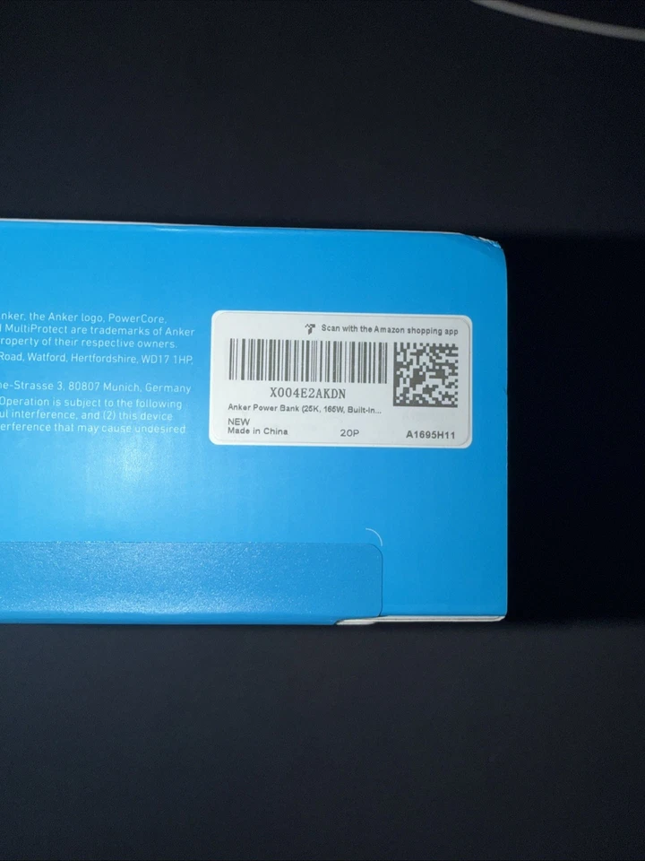 Banco de alimentación para portátil Anker (25K, 165W, cables incorporados y retráctiles) NUEVO EN CAJA Foto 3 de 3