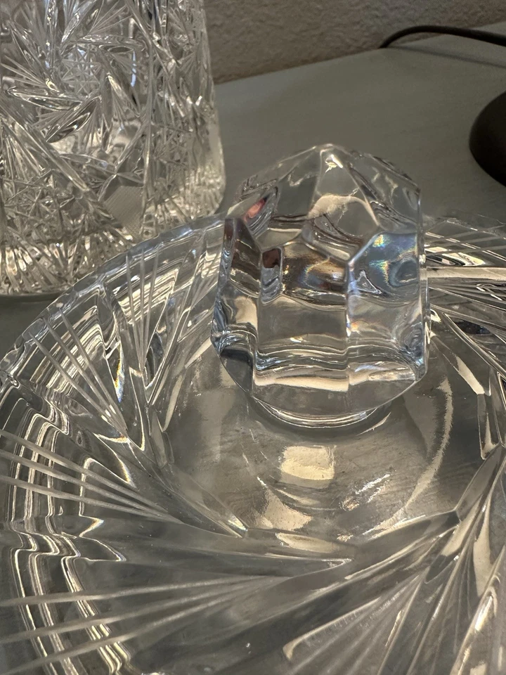 Vintage Lead Crystal Jar with lid 9”.  Elegant fine  cut design.  - Image 2 of 4
