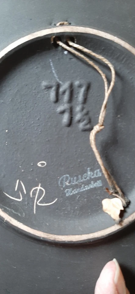 Ruscha Wandteller, Handarbeit, schwarz mit mehrfarbiger Bemalung - Bild 4 von 4