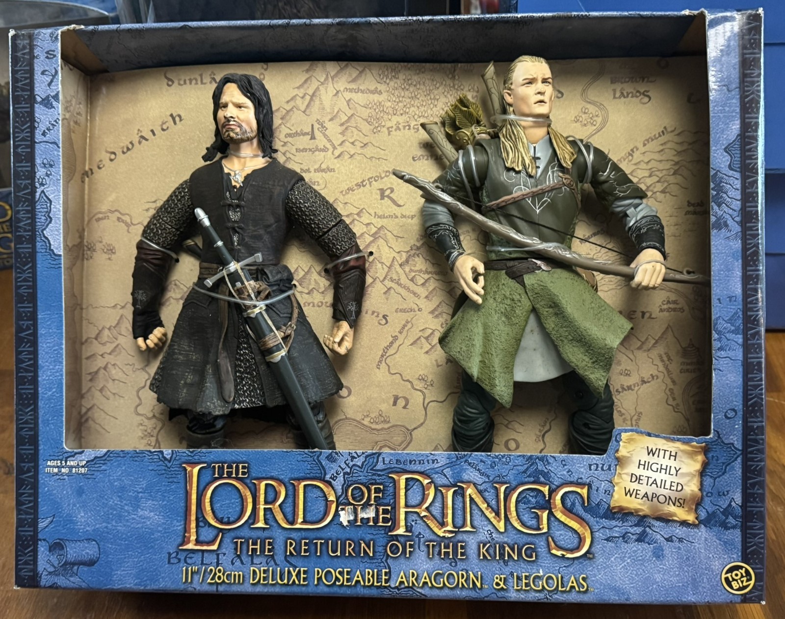 The Lord of the Rings - The return of the king - Deluxe poseable Aragorn Legolas