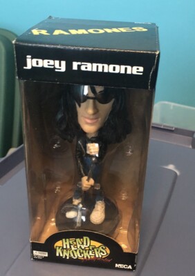 希少/JOEY RAMONNE フィギュア/ラモーンズ RAMONES Amazon | ラモーンズ/ジョーイ・ラモーン アクションフィギュア