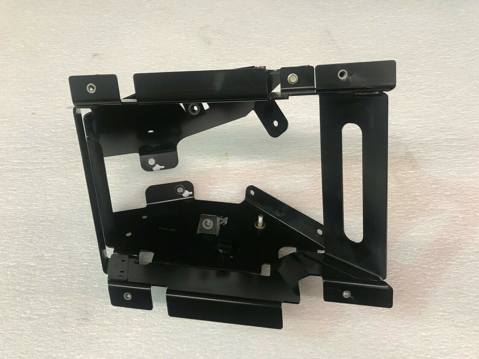 MCLAREN MP4-12C BRACKET OEM 11N0893CP 11N0687CP