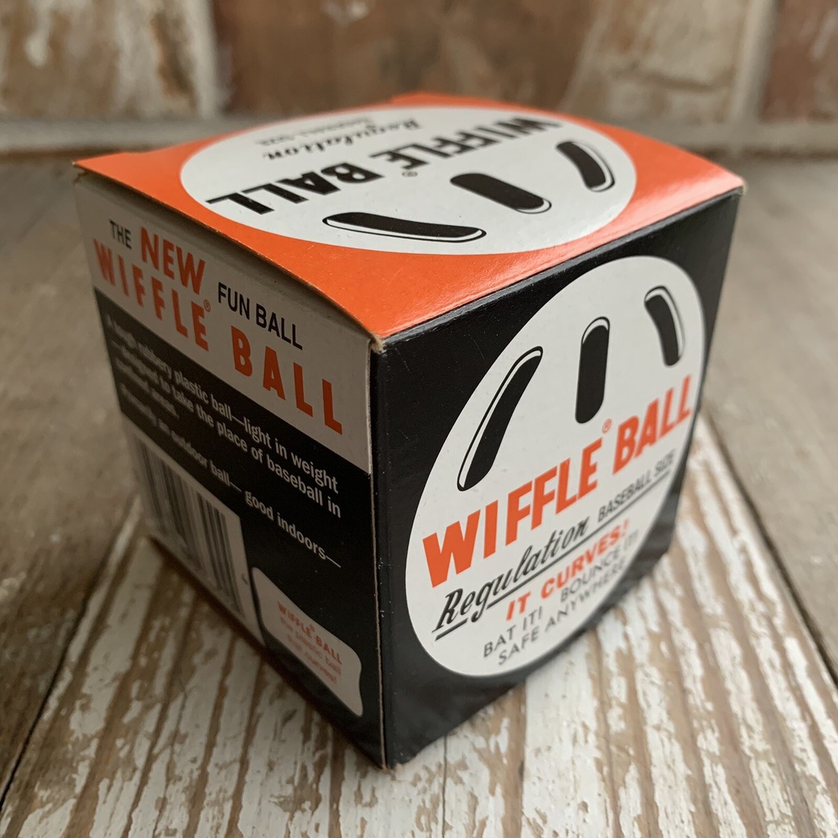 Lot De 2 Balles WIFFLE Officielles En Plastique Pour Baseball Intérieur