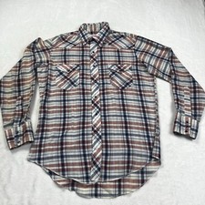 Vintage 70s Wrangler Pearl Snap Shirt Permanent Press Long Tail Made USA