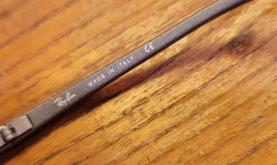 Gafas de sol RAY-BAN RB 4023 PS SPORT NYLOR 643/39 gris medio sin montura estuche rígido rojo Foto 3 de 4