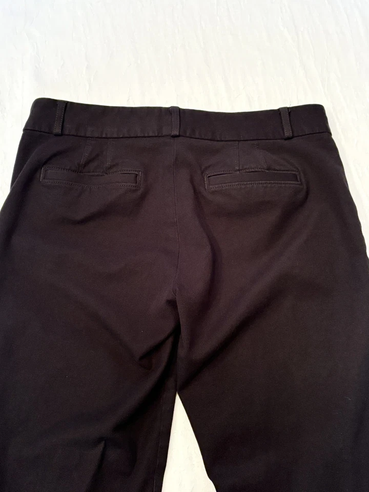 Calça social Banana Republic feminina preta Sloan tamanho 6 - Imagem 3 de 4