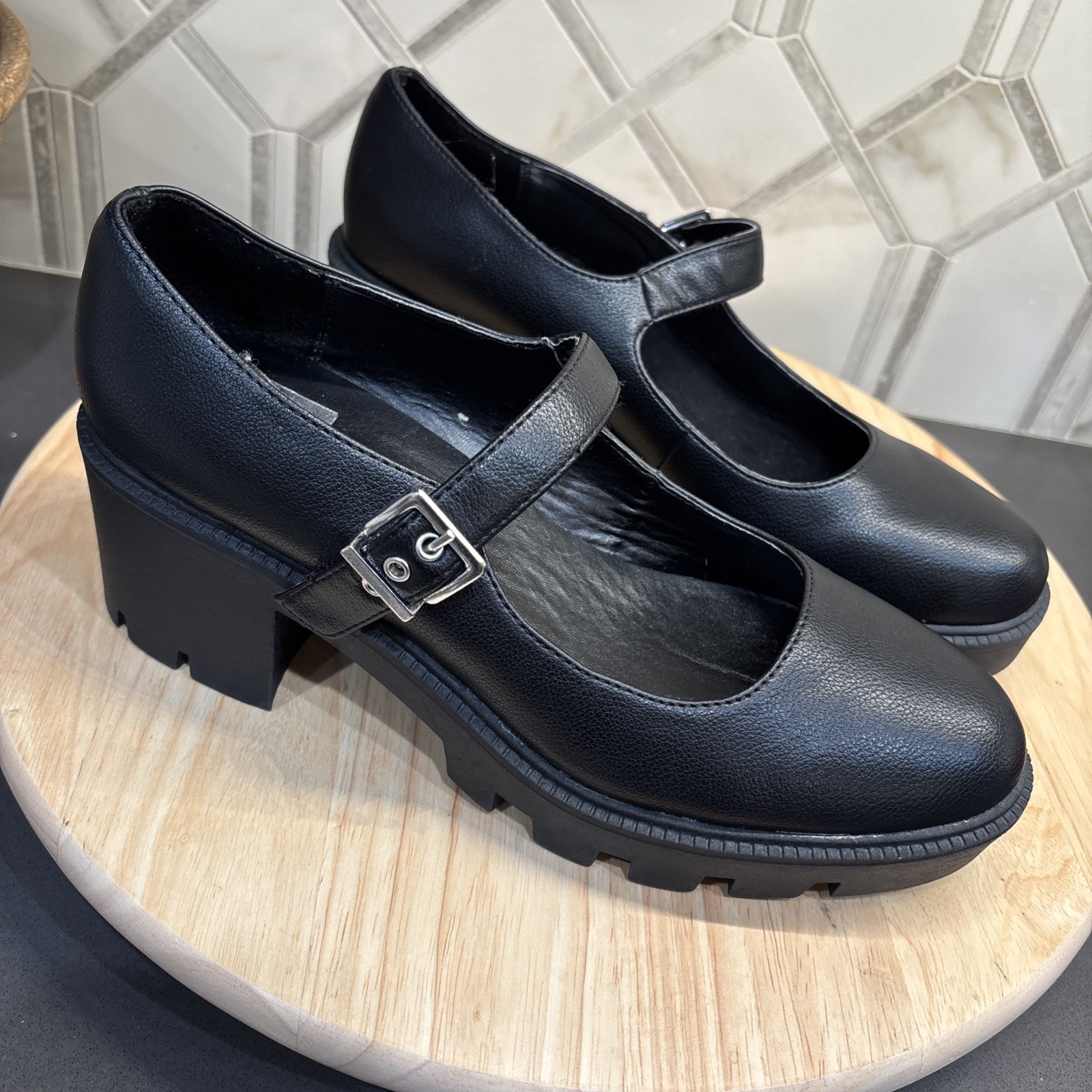 Dolce Vita Nebula Womens Mary Jane Shoes Size 9.5 Black Platform Chunky Lug Sole