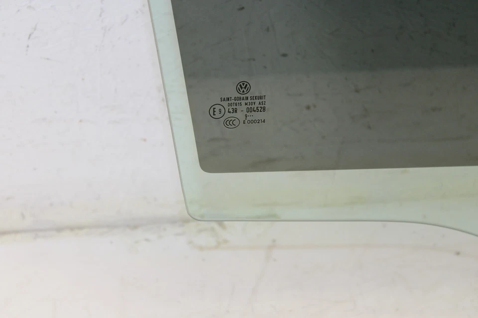 Volkswagen GTI 2015-2021 puerta trasera derecha ventana vidrio OEM NB23 Foto 2 de 4