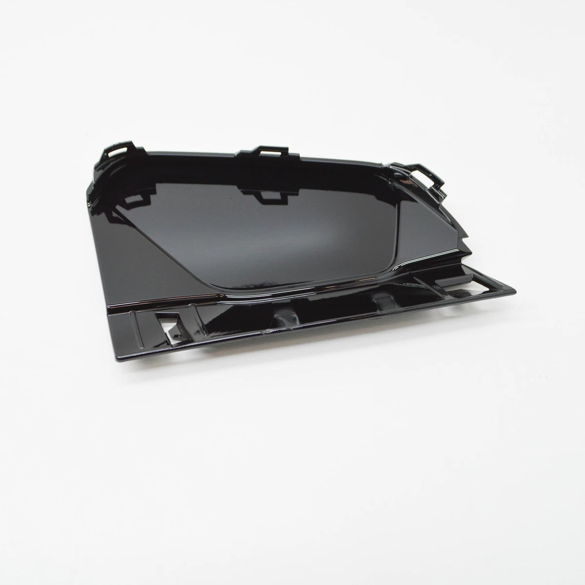 BMW X4 G02 Front Left Air Inlet Cover 51118081199 8081199 NEW 