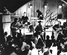 * RICHIE FURAY * signed 8x10 photo * BUFFALO SPRINGFIELD * COA * 1