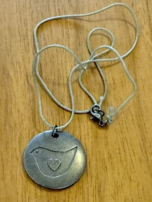 Hallmark Silver Tone Sparrow Bird Heart Round Pendant Cord Necklace 18 inch
