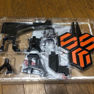 DX Chogokin YF-30 Chronos Macross 30 singing voice that connects